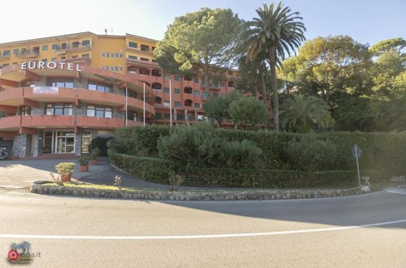 Residence Eurotel Da Nella E Stefano Rapallo Exteriör bild